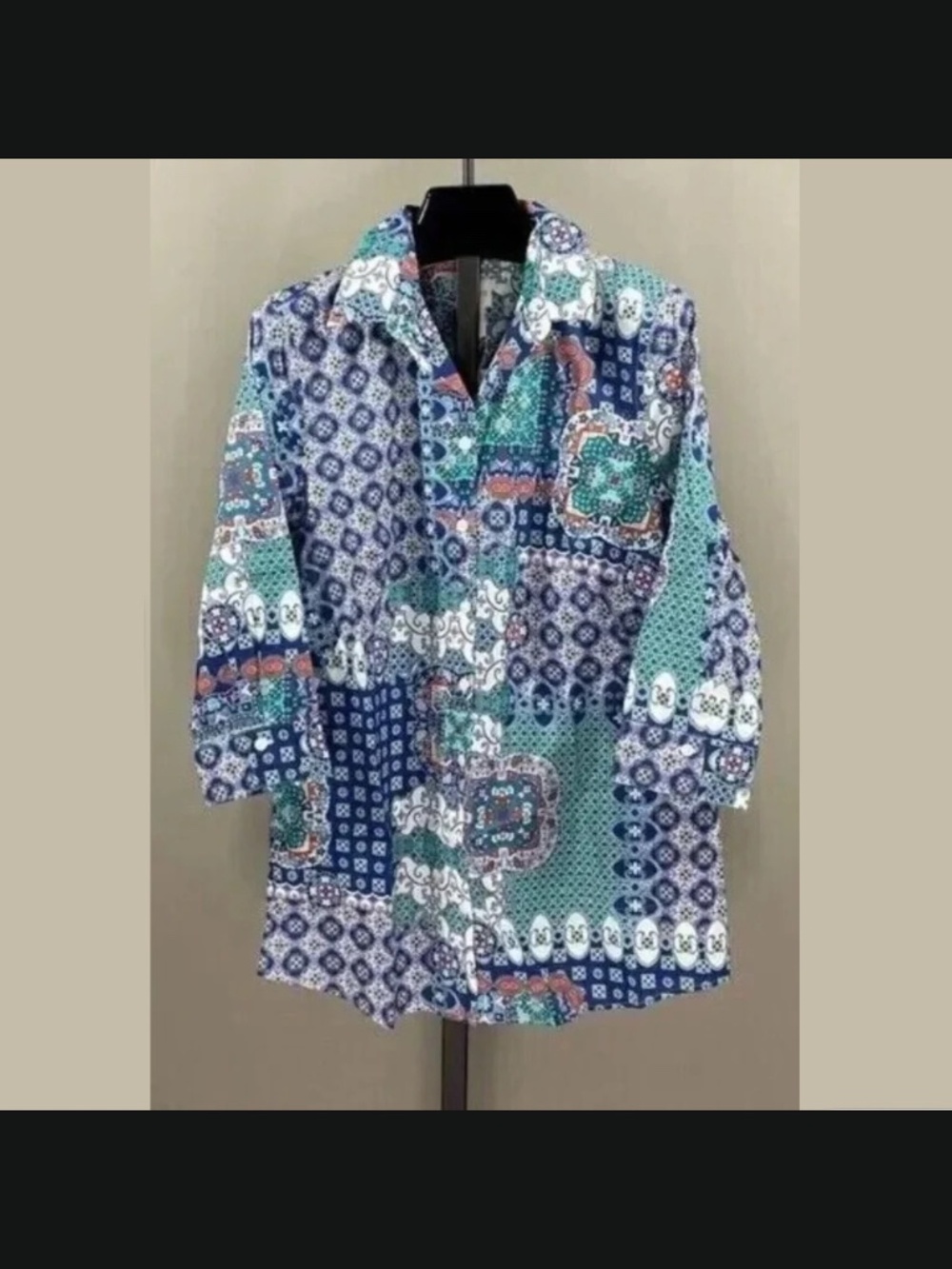 NEW Chicos Shirt Womens XS blue floral filigree button up casual colorful